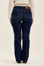 Load image into Gallery viewer, MR Petite Dark Wash Bootcut: DK / 3(26)