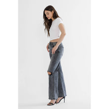 Load image into Gallery viewer, SUPER HIGH WIDE LEG WITH DISTRESSED KNEE: OIL / 29
