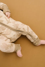 Load image into Gallery viewer, Neutral Bows Bamboo Sleeper: 3-6M