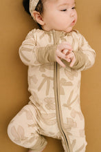 Load image into Gallery viewer, Neutral Bows Bamboo Sleeper: 3-6M